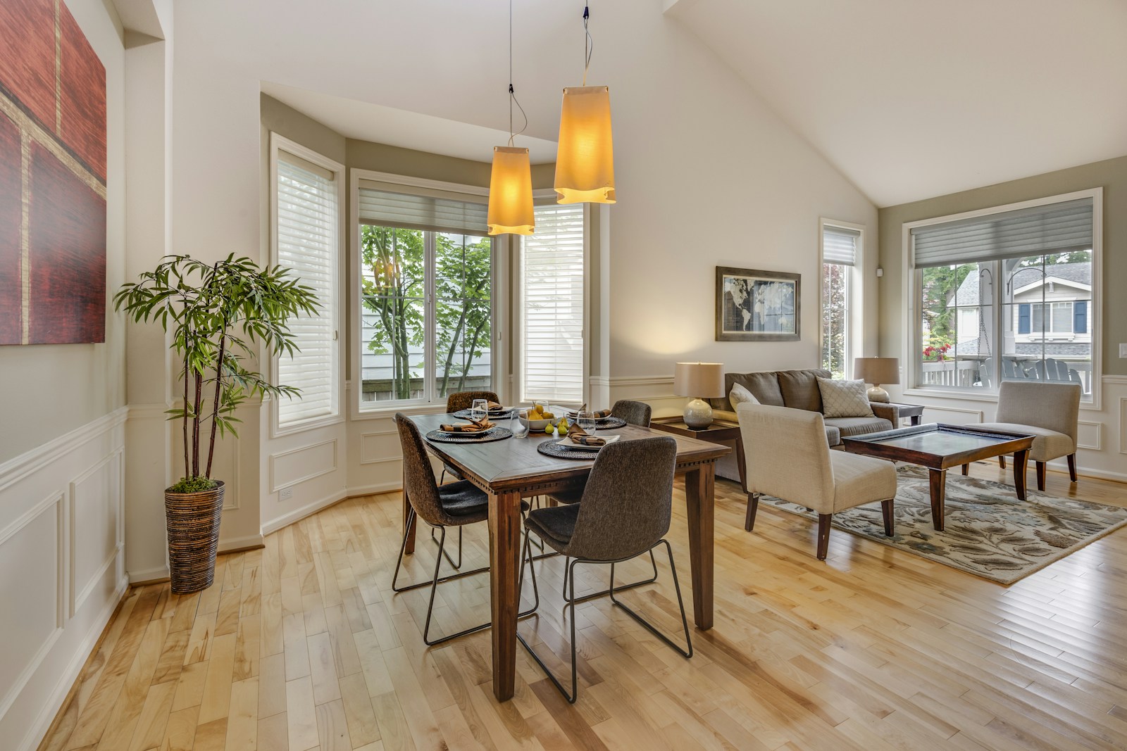 Dining table wood care habits